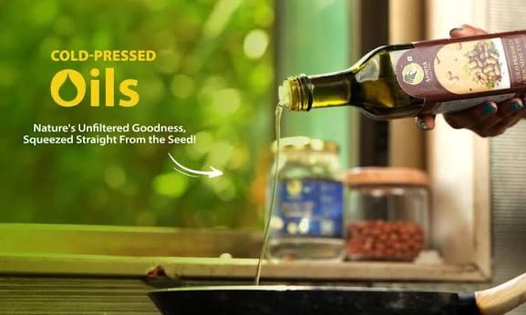<p>Why Cold-Pressed Oils Are Better: Health Benefits You Should Know</p>